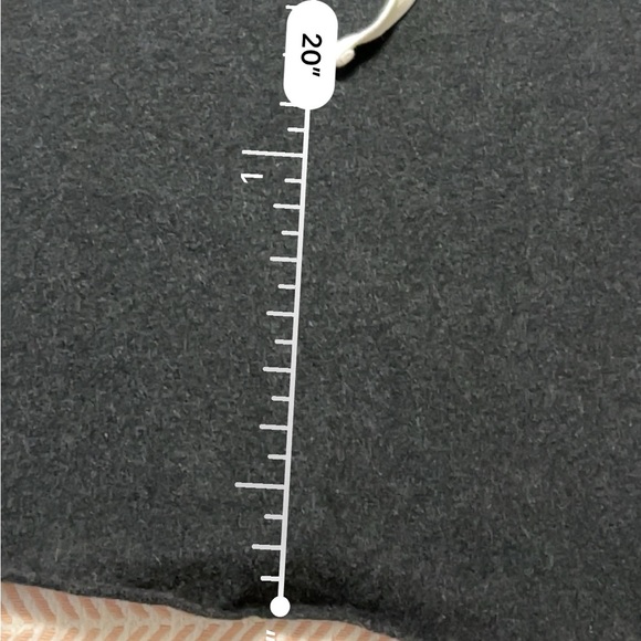 Colsie Cropped Gray Hoodie M - Picture 6 of 7